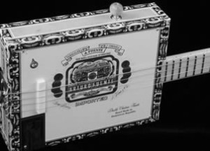 St. Blues-Gitarre Cigarbox